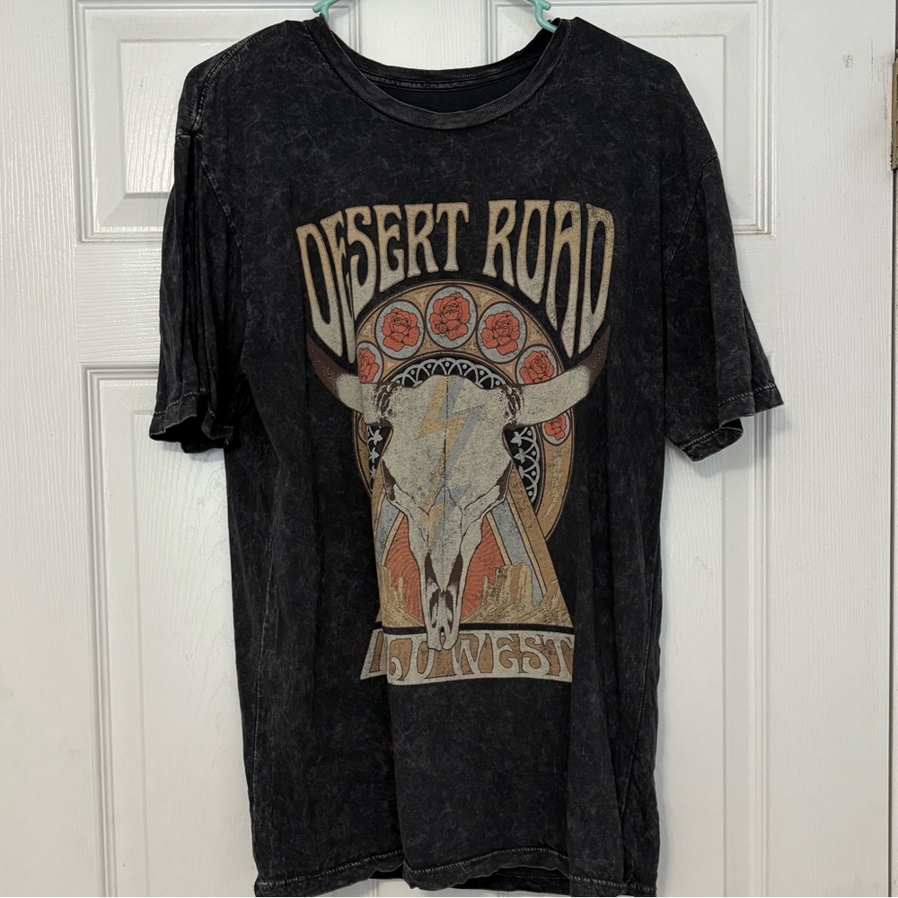 Black Western Tee w/ Desert Road Design